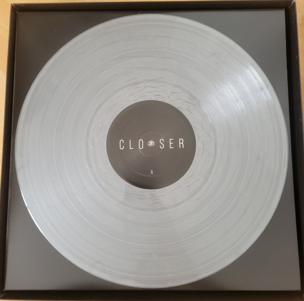 Noisia - Closer - Image 3
